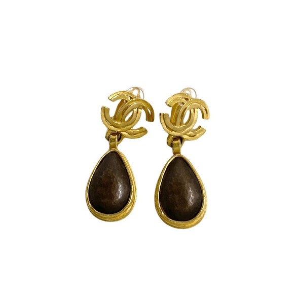 CHANEL Engraved Coco Mark Wood Earrings Gold Brown - Picture 3 of 5